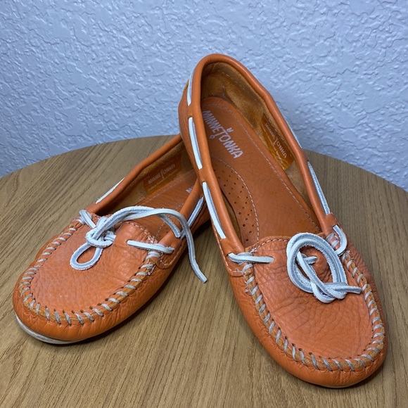 Minnetonka Leather Upper and Lining in Hermes Orange Color Moccasins - 7 - Picture 5 of 15